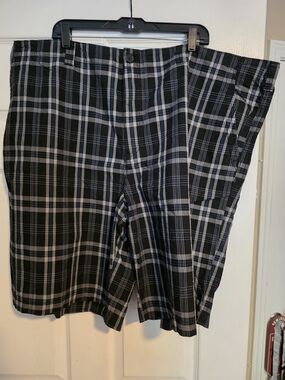 Men's Black & White Plaid Flat Front Shorts